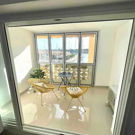 Lejlighed Loggia Vue Port Confort Et Design Proche